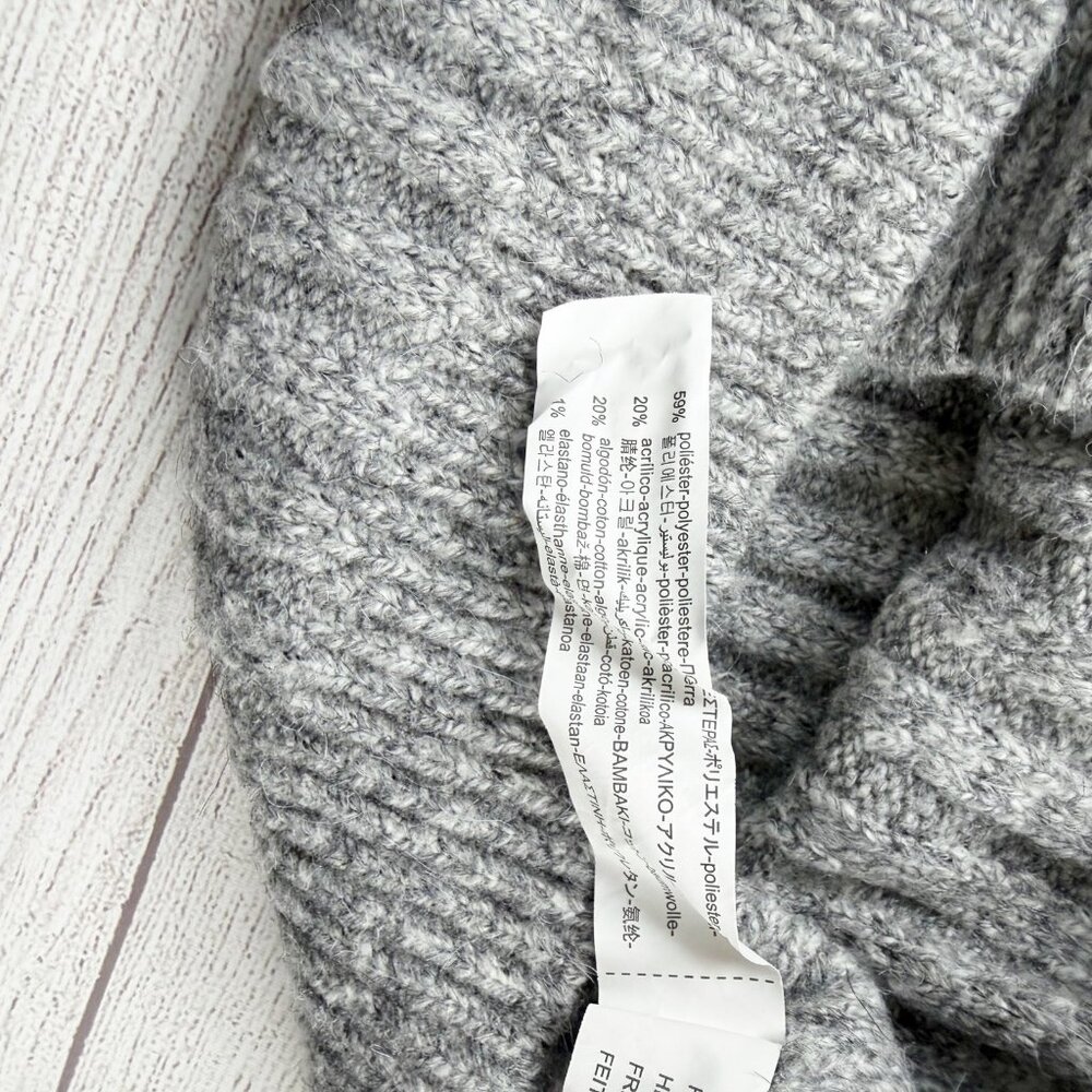 ZARA Solid Ribbed Soft Turtleneck Sweater - Picture 3 of 4